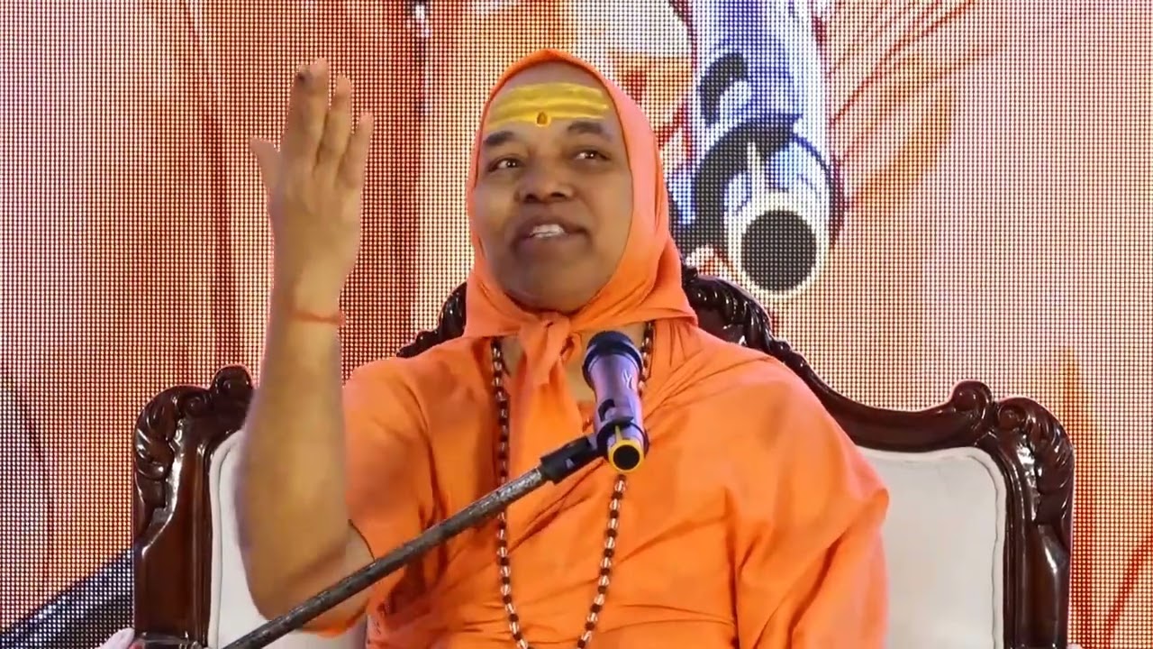 Integral Yoga by Swami Pranavanandaji (DLS Vadodara Amrut Mahotsav)