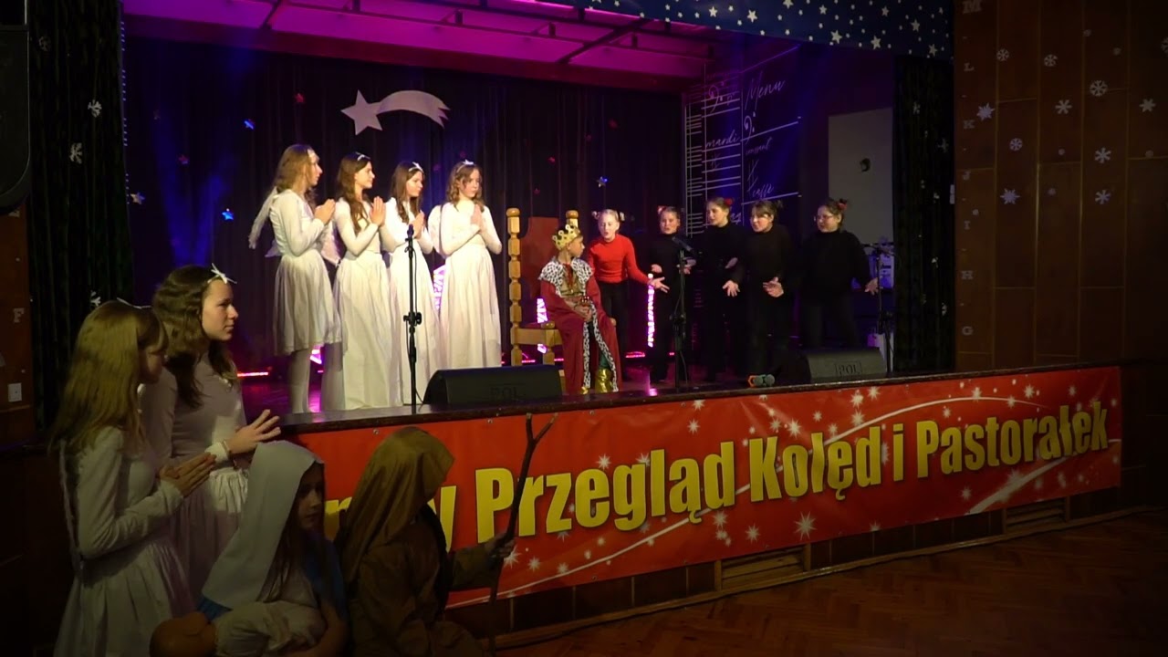 Świąteczne Spotkanie z Kolędą: Występ Grupy Teatralnej MOKSiR - 
