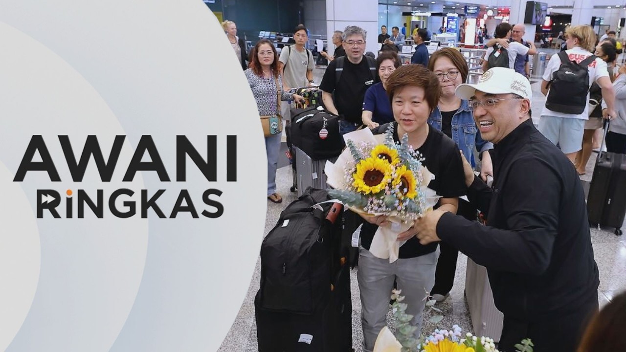 AWANI Ringkas: Pesawat mendarat Khamis malam