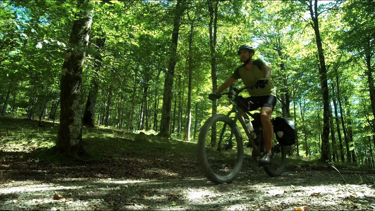 Contrabandistas del Bidasoa / Bidasoako Kontrabandistak | BTT + alforjas