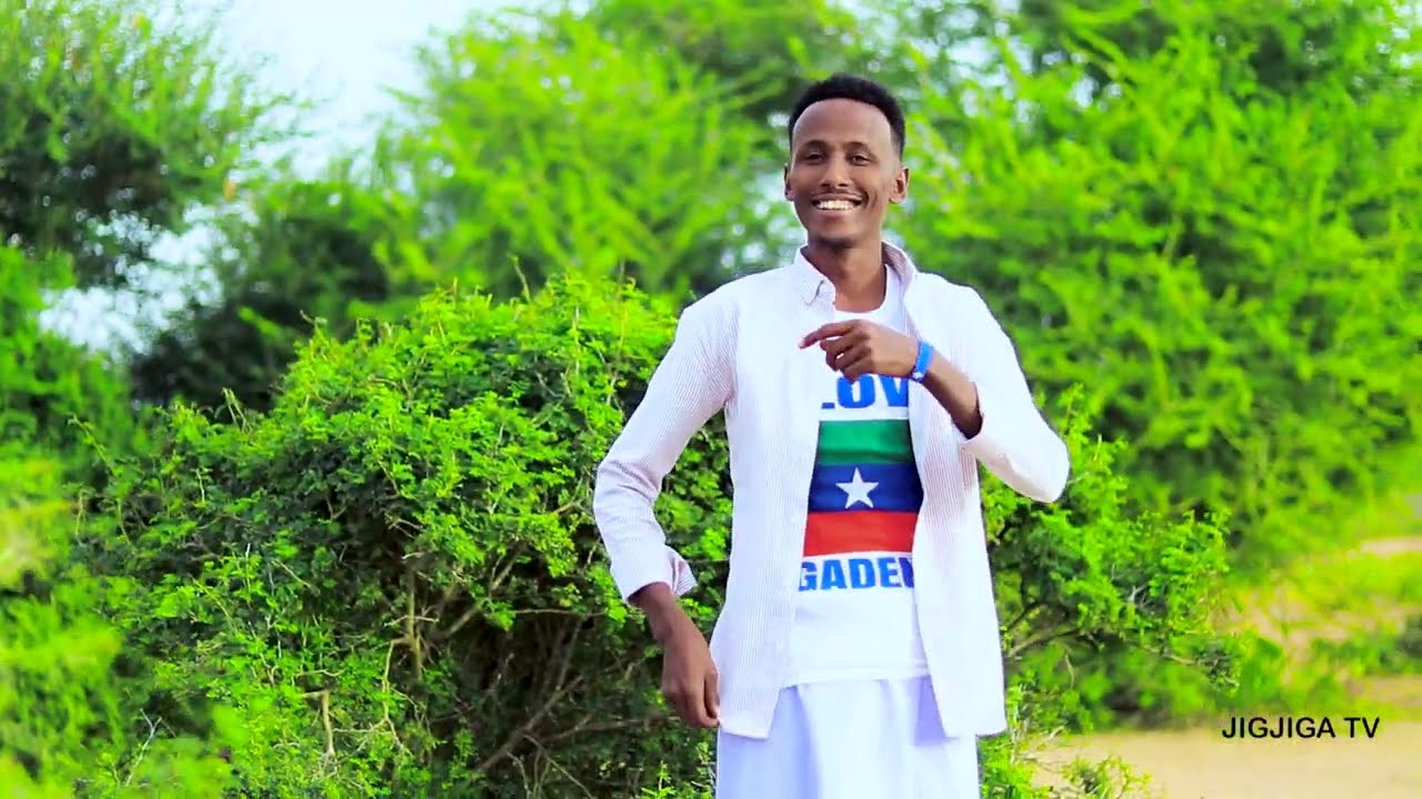 DHAANTO CUSUB OGAADENIYA OO DHIIGU KU DHAQAAQI BY ABWAAN ABDI BAAG