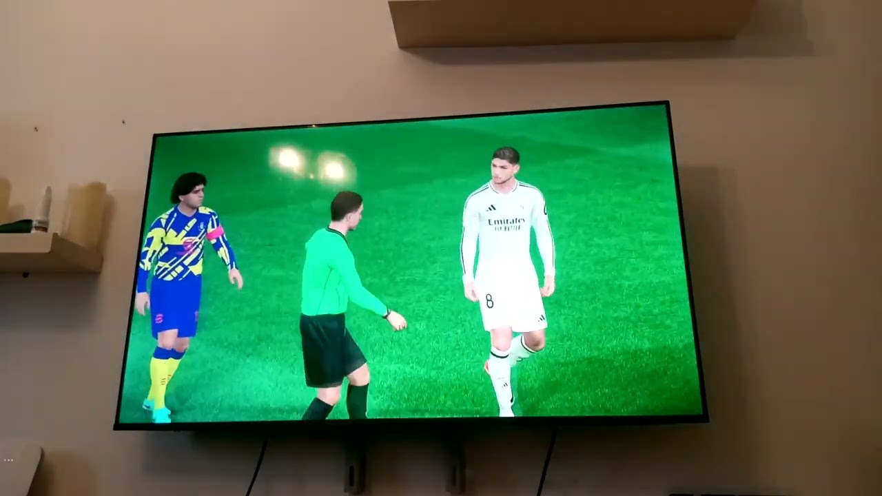 لعب فيفا 25 مع أخوي فاز علي 