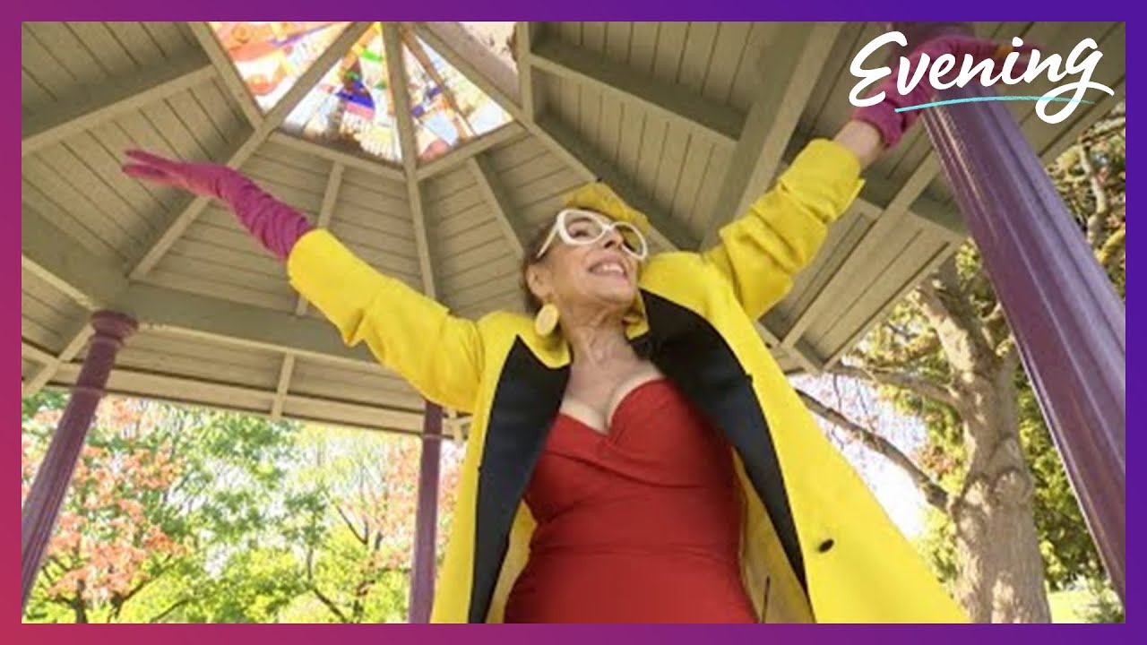 Seattle chanteuse sings her way around the globe