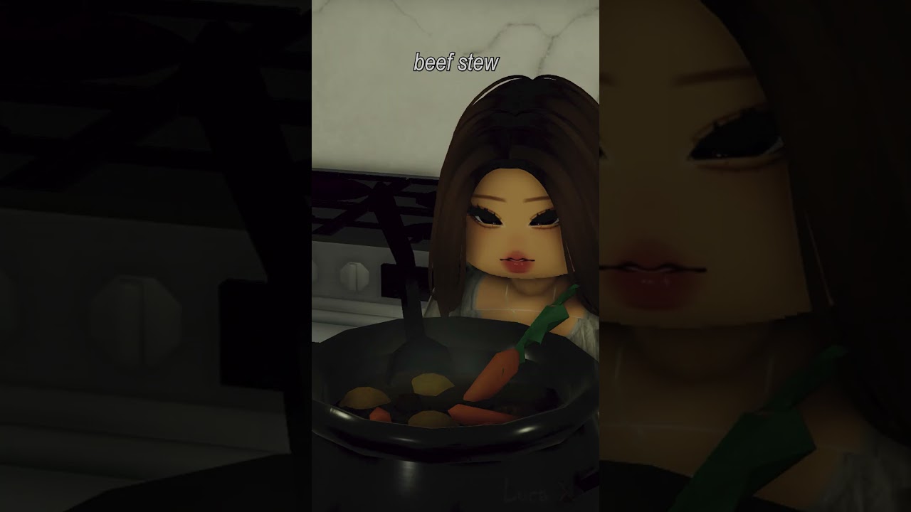 No one in my family is normal | Berry Avenue Horror Story #horrorstories  #shortsvideo