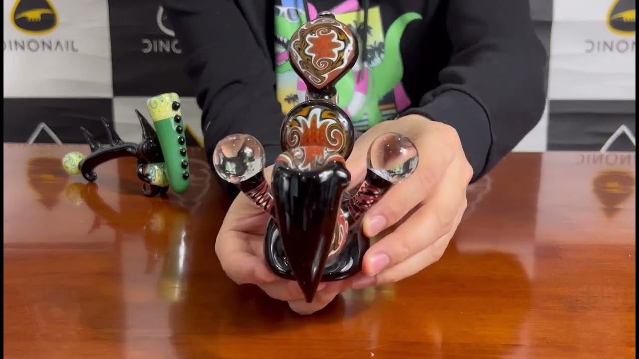 thedinonail.com-Short Heady Bubbler Hand Pipe