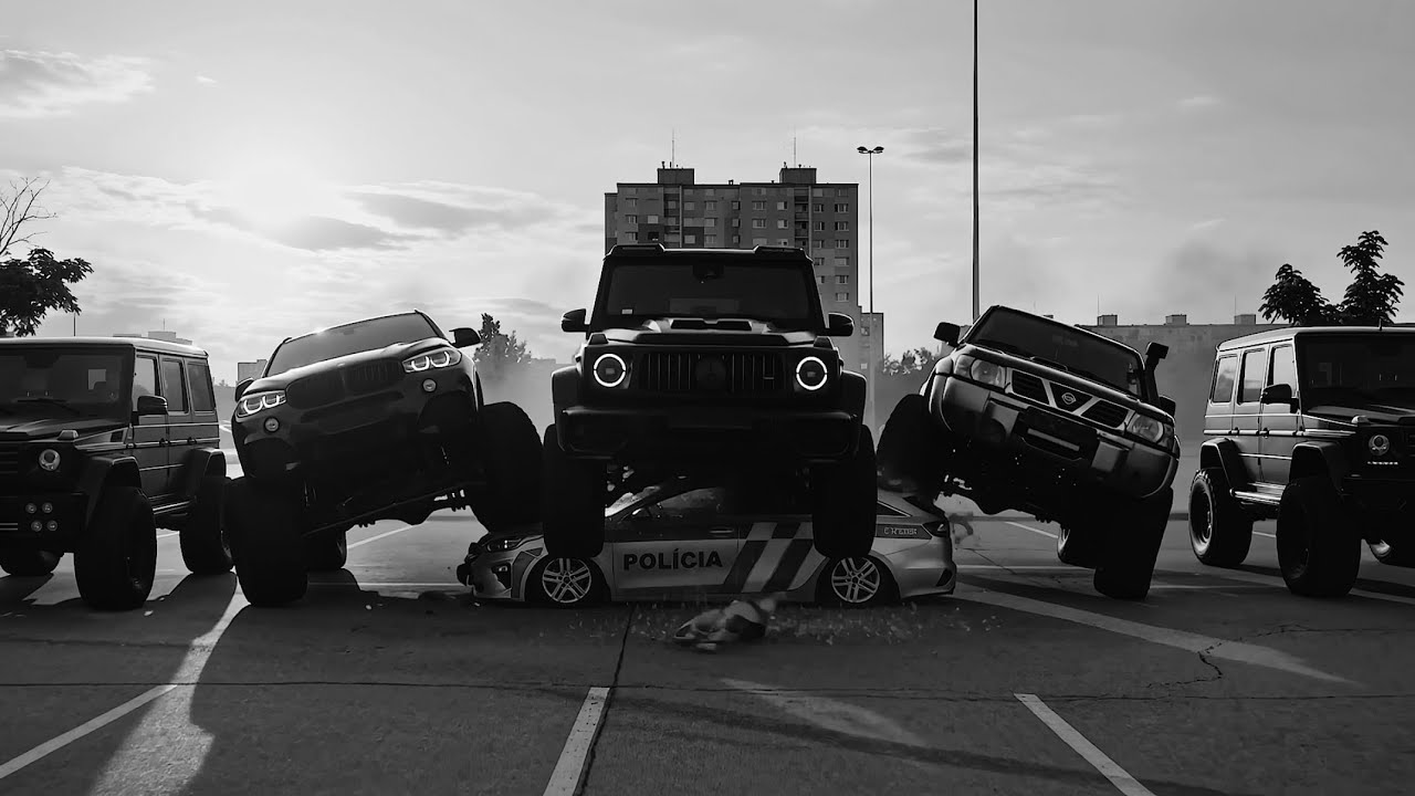 RADEK - SUV
