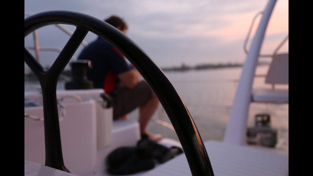 Seawind  Catamaran 1160 Reefing Explained