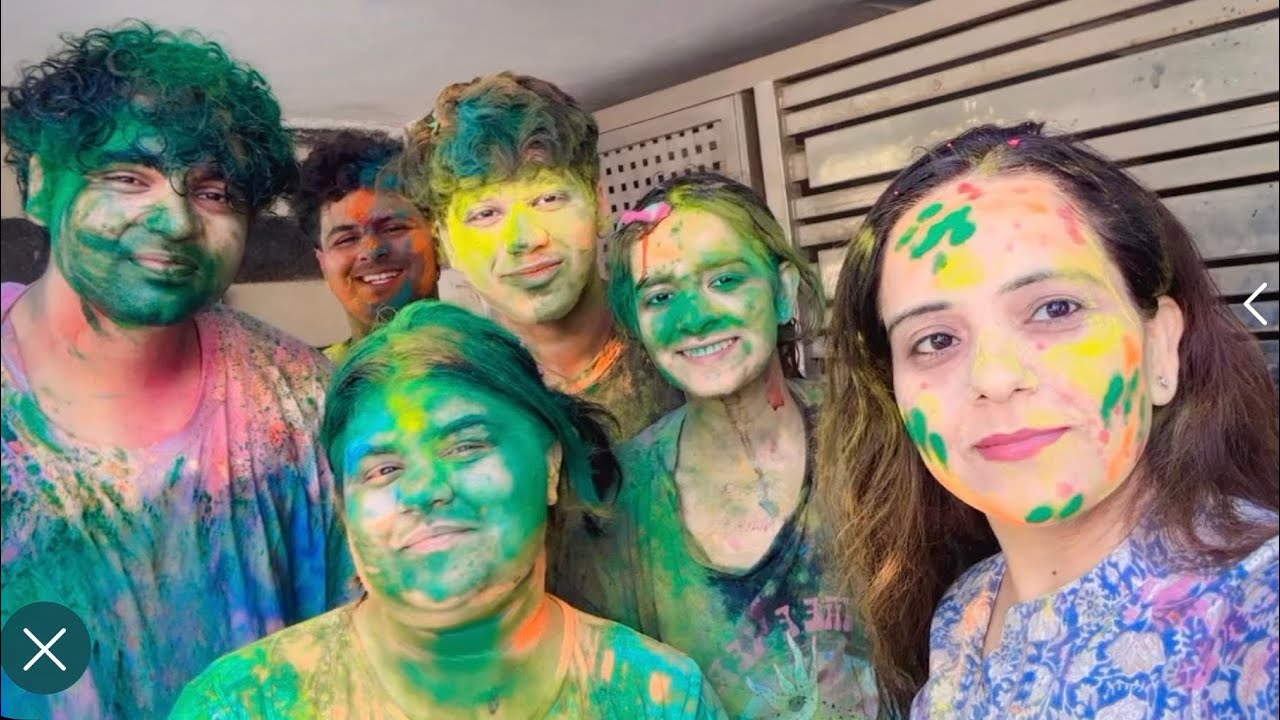 Humari Holi😍