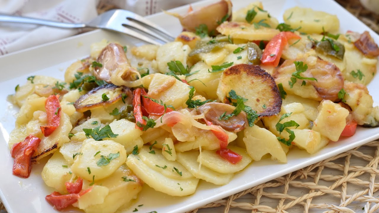 PATATAS A LO POBRE ¡Mucho más que una guarnición!