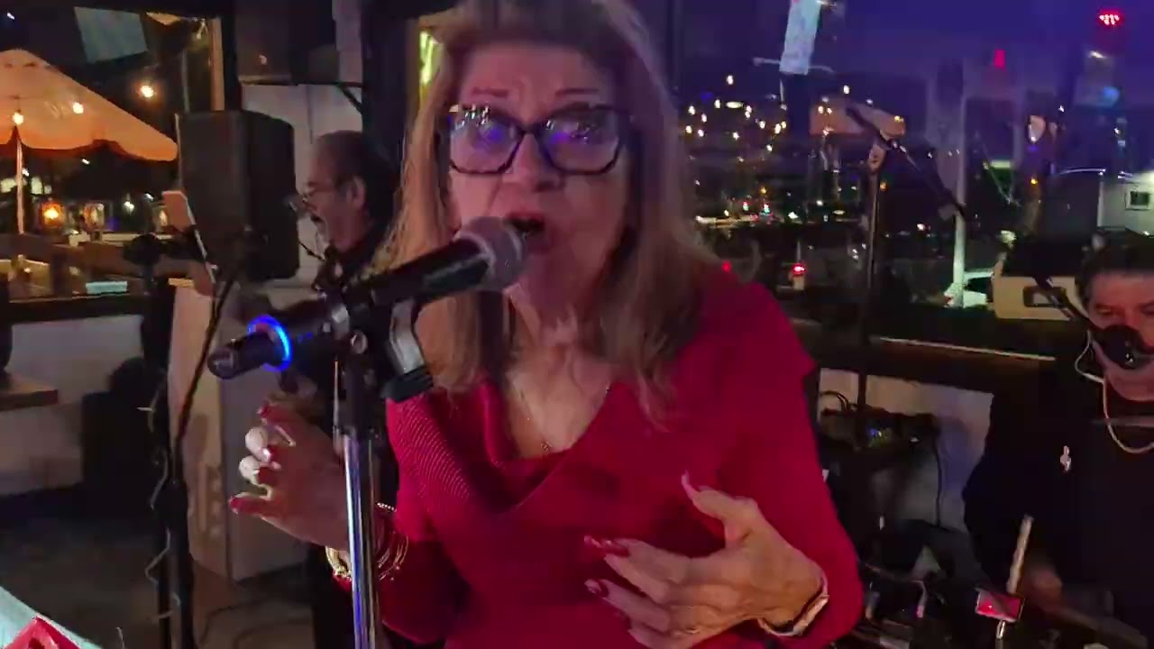 Suavecito  ... Cover