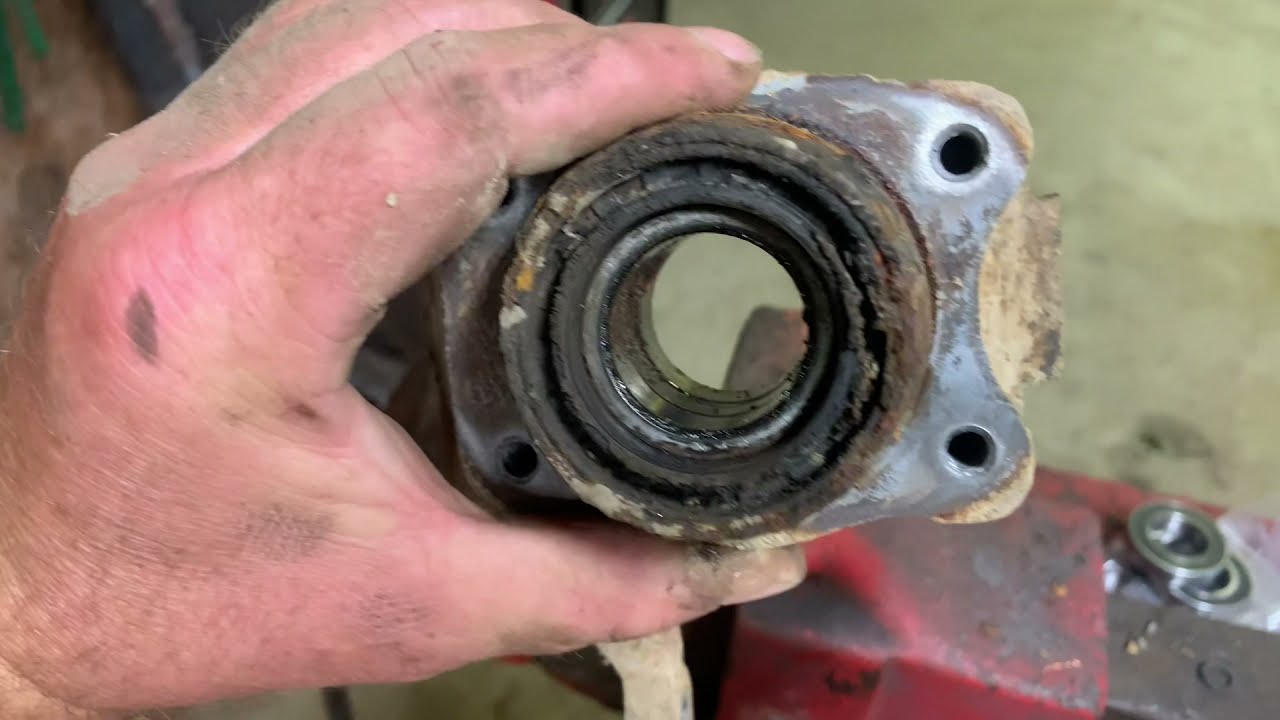 1991 Yamaha big bear 350 (PART 1) front wheel bearings