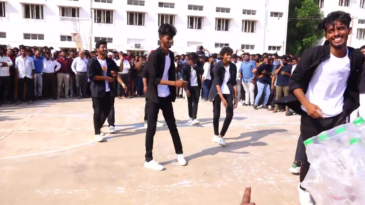 AARAMBH 2K23 FLASH MOB PART 1||DEPARTMENT OF DS,AI & ML||QIS COLLEGE OF ENGINEERING AND TECHNOLOGY