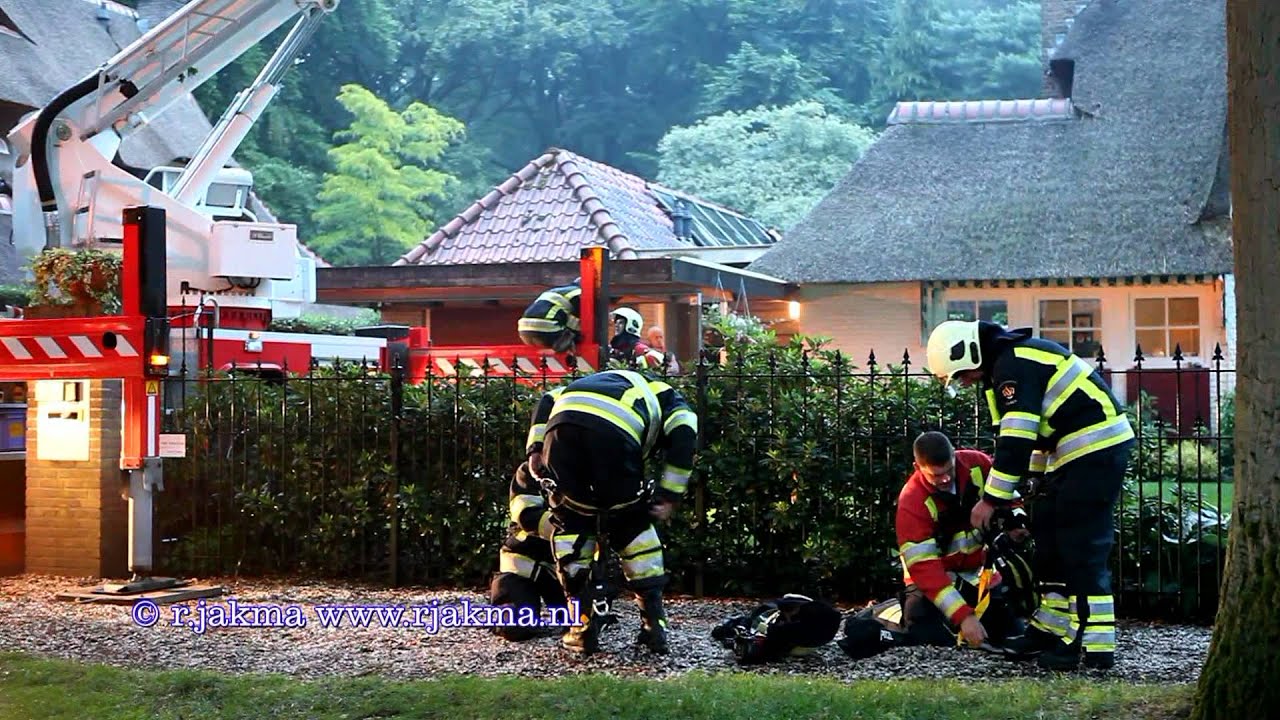 Schoorsteenbrand Surinamelaan Hilversum 10-06-2011