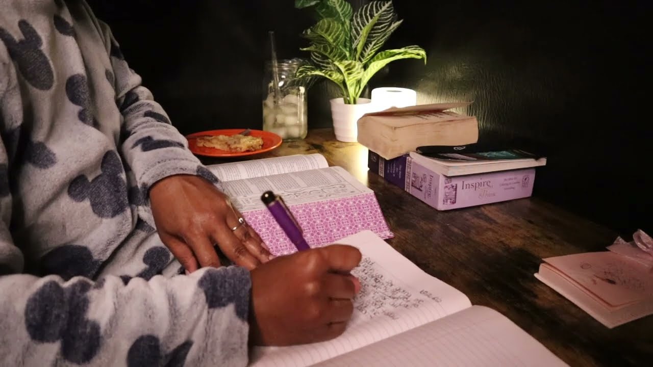 Read the Bible with Me/Cozy Bible Study/ASMR/No Talking/Pen Writing/No Music/Relaxing