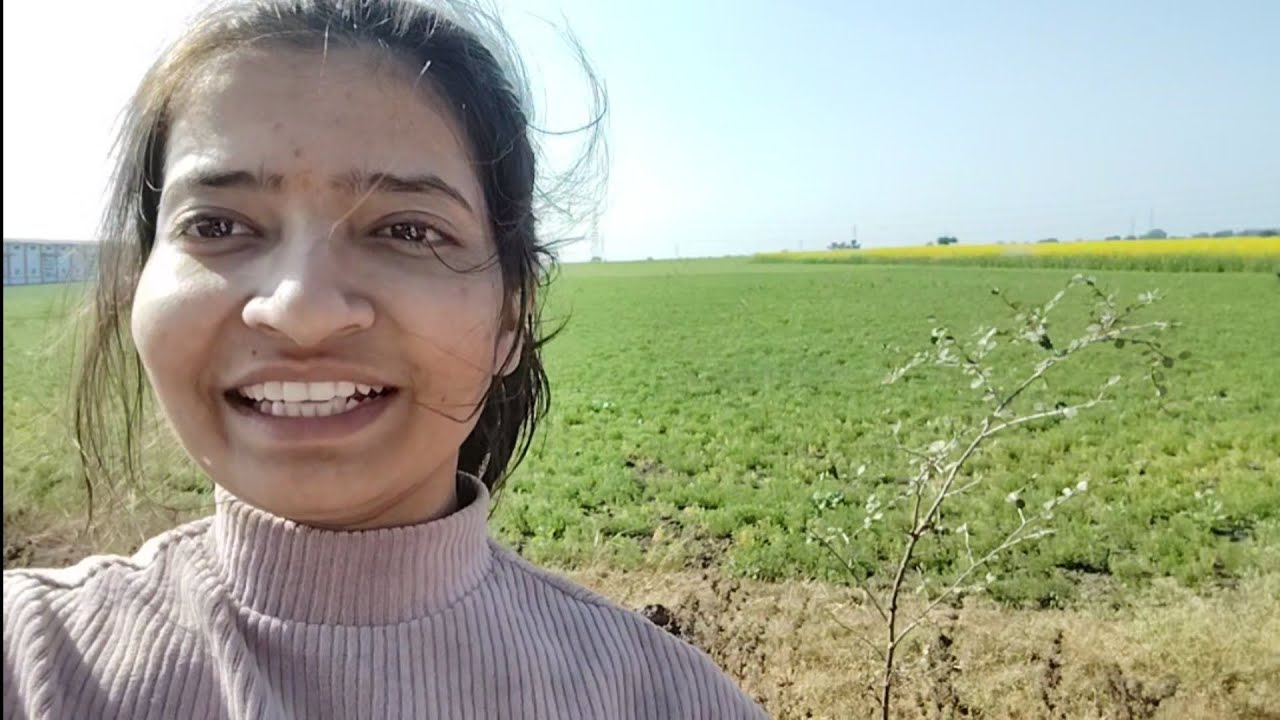 Mandir Ghoomne Gaye The… Aur Raste Me Khet Se Bhaji Tod Li 😅🌾