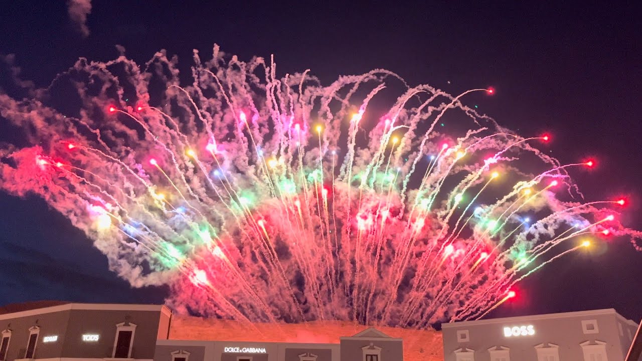Fuochi d’artificio Sicilia Outlet village by Vaccalluzzo Event  © PiroMac videos