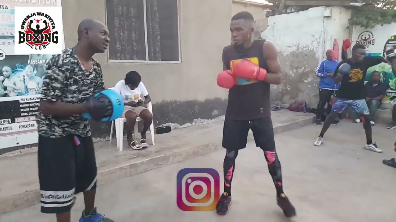 SHEDAFA JOHN AKIWA KATIKA MAANDALIZI YA MAPAMBANO WAKE UWANJA WA KIVITA