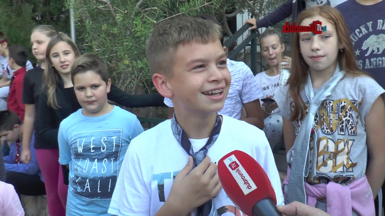 www.dubrovnikTV.net/ DAN KRAVATE/ OŠ IVAN GUNDULIĆ