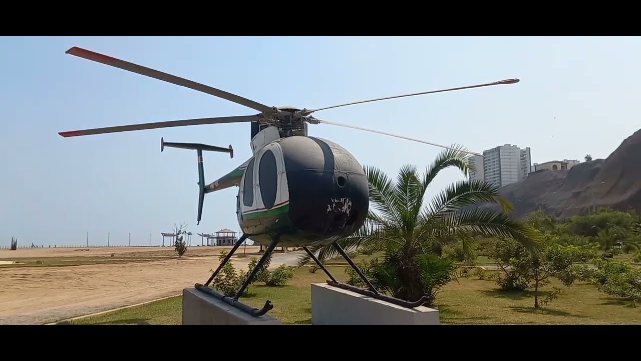 LIMA. Parque y Helipuerto Nancy Flores (Magdalena del Mar) 🇵🇪