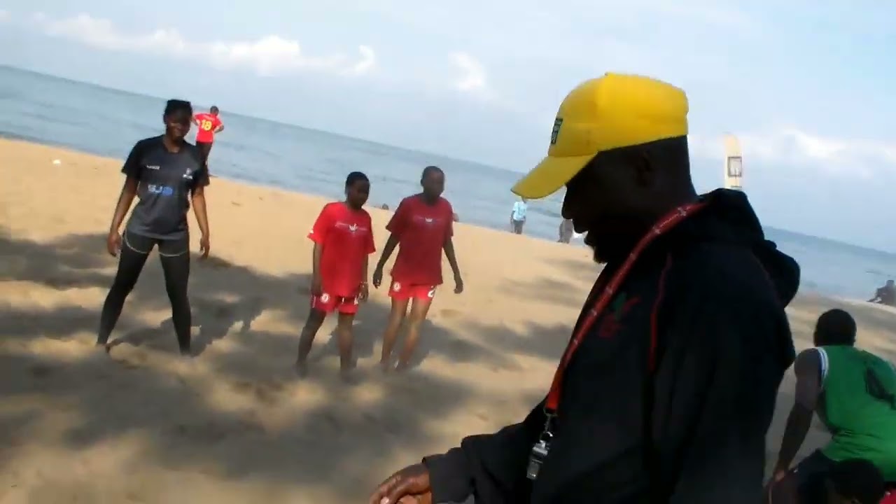 Ngiye imyidagaduro ibindi ni......