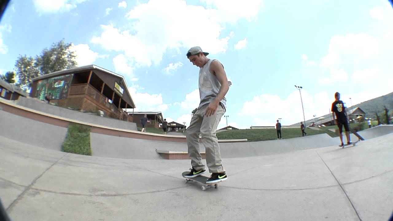 Kelly Hart Does A MIGHTY Nollie Flip fo his boy CORNDOG