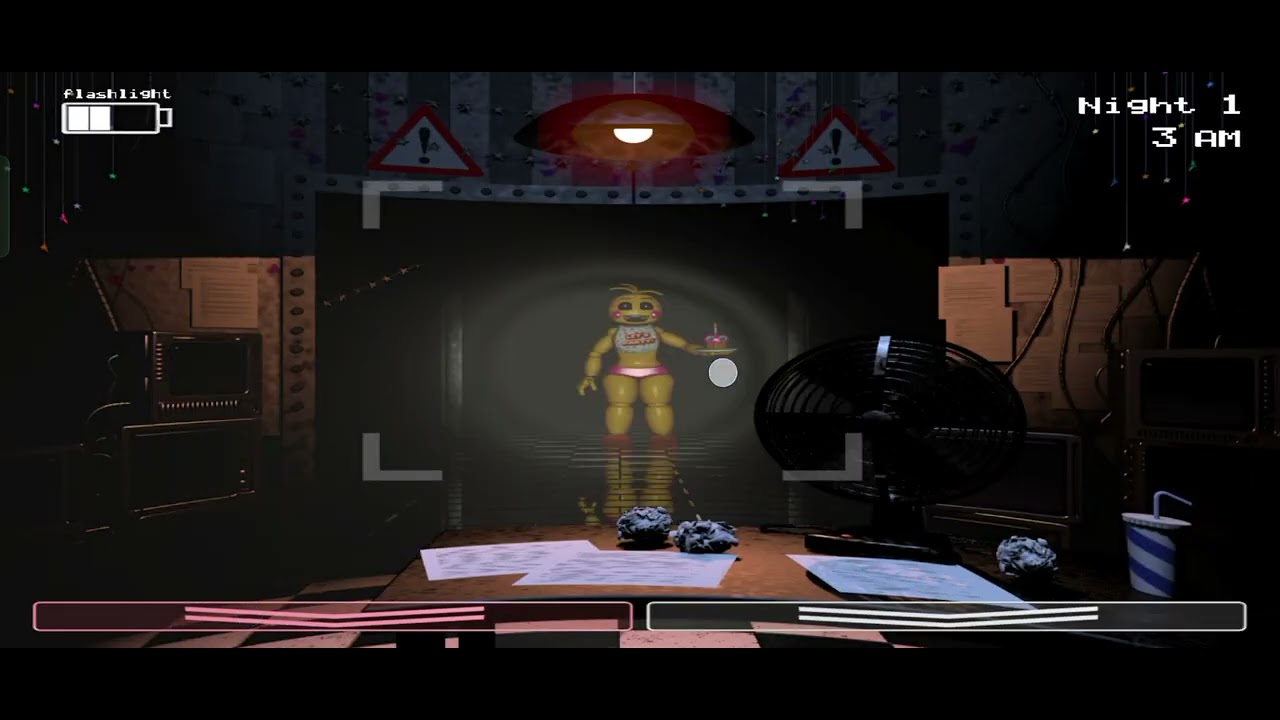 Jugando FNAF 2