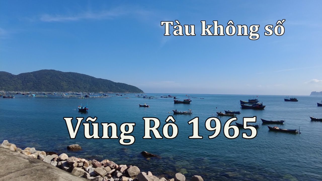 Tàu không số C143 bị lộ ở Vũng Rô năm 1965.