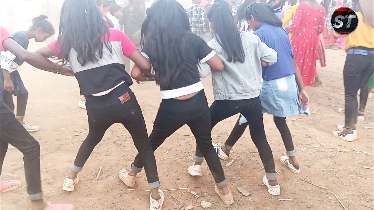 टिमड़ा कर सहिया मन गरदा गरदा कईर देलय || New Girls Shadi Chain Dance Video 2021 || St Lovers Dufu