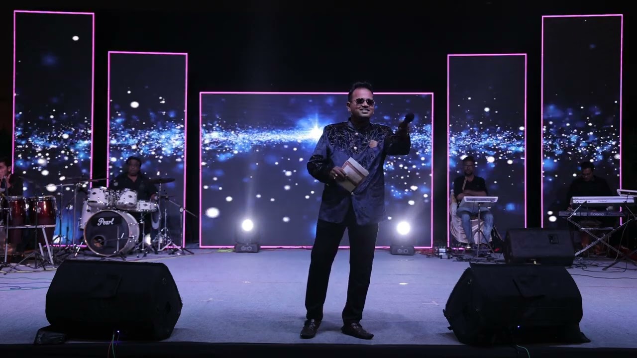 hardik shah host entery wedding sangeet bride groom