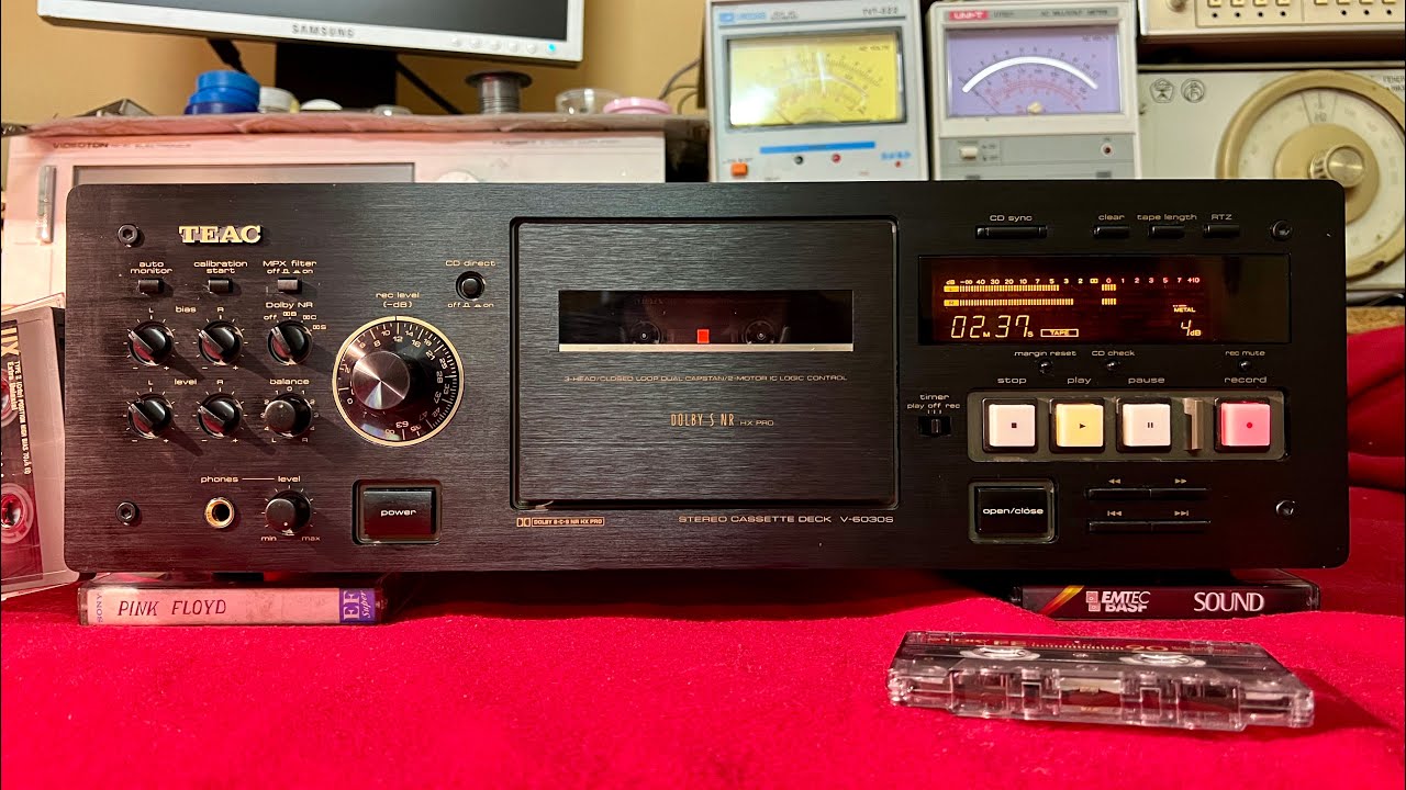 Дека Teac V-6030S и шум съест