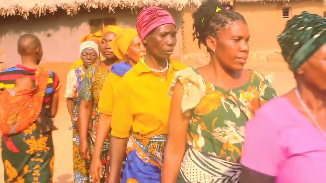 Mwalimu Ft. Omusamosi_Harusi Ya Masambatosha_Director_Salam Records_ (Official Video)