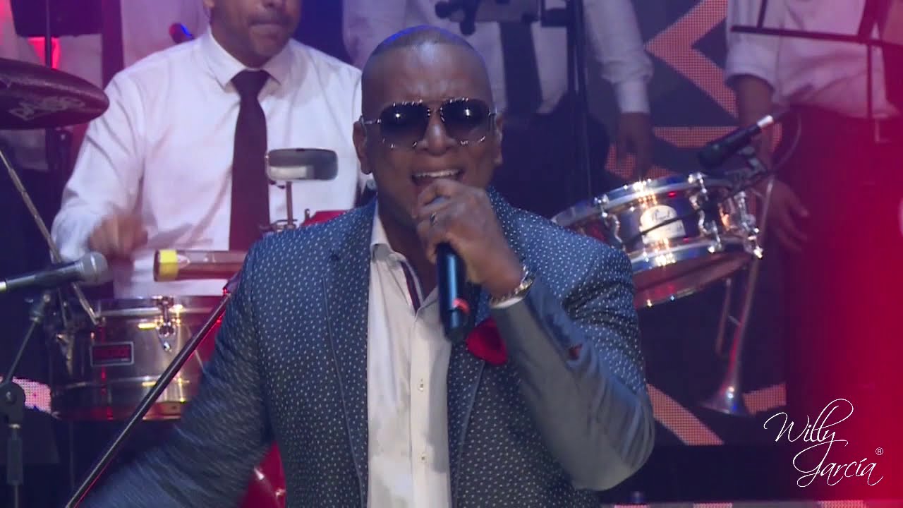Willy Garc&iacute;a - Escombros (CaliEnTura DVD) | Salsa Rom&aacute;ntica En Vivo