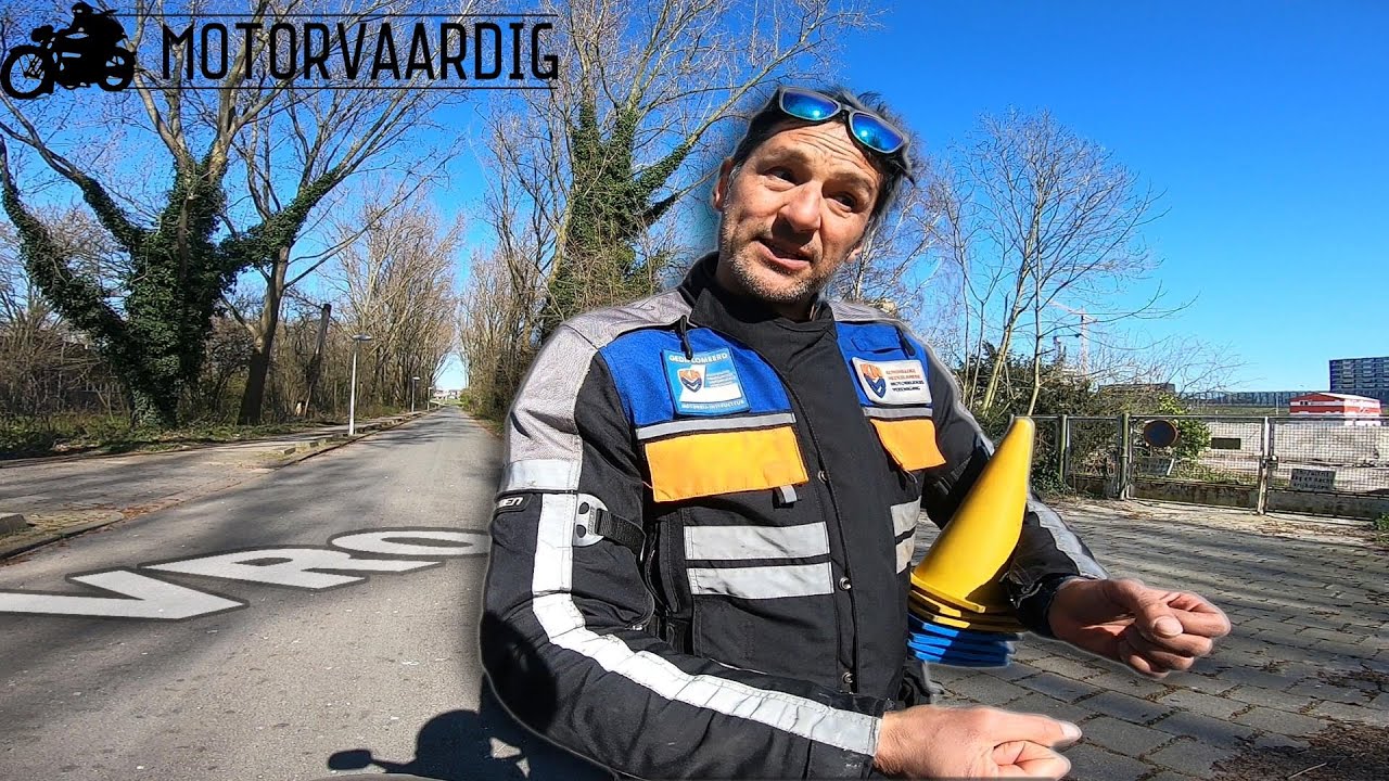 Voortgezette Rijopleiding Motor | Faya Miro's Motovlog #77 | VRO Cursus - Bochten, Keren, Snelheid