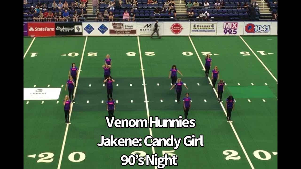 90&rsquo;s Night Carolina Cobras Venom Hunnies Halftime Show