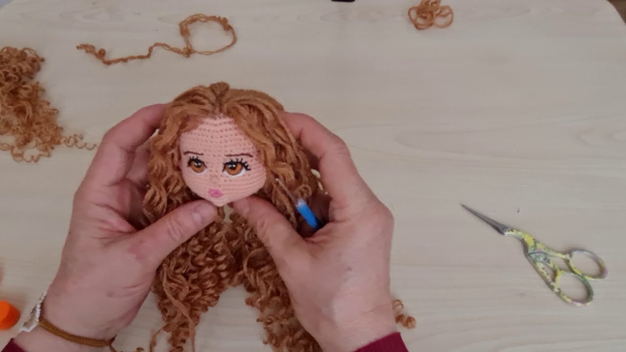 AMIGURUMİ BEBEKLERE KOLAY  SAÇ EKİMİ
