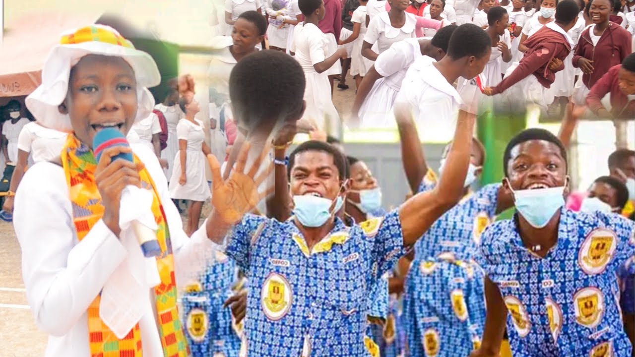 What a Staggering Praises Performance by Kaakyire Vida @ Simms SHS