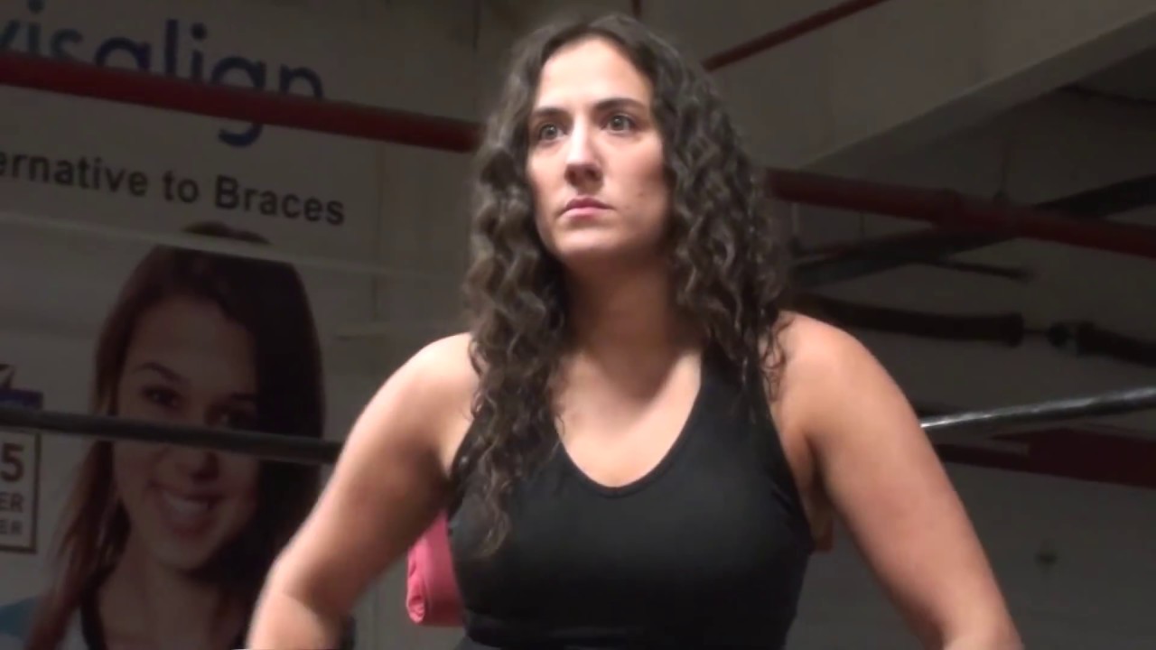 Maddison Miles vs Miss Gia - UCW - April 28th 2016 (HD)