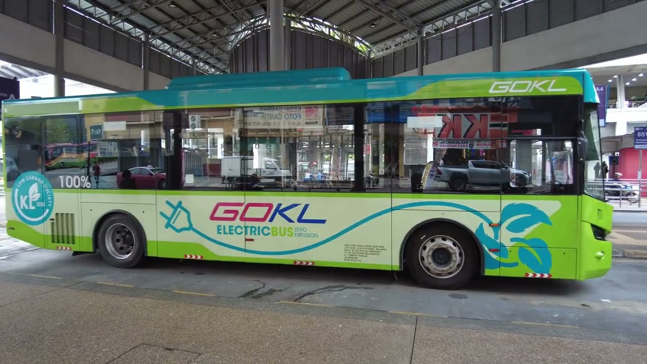 VJK9567 at a Bus Stop | GoKL SKSBUS ELC-299