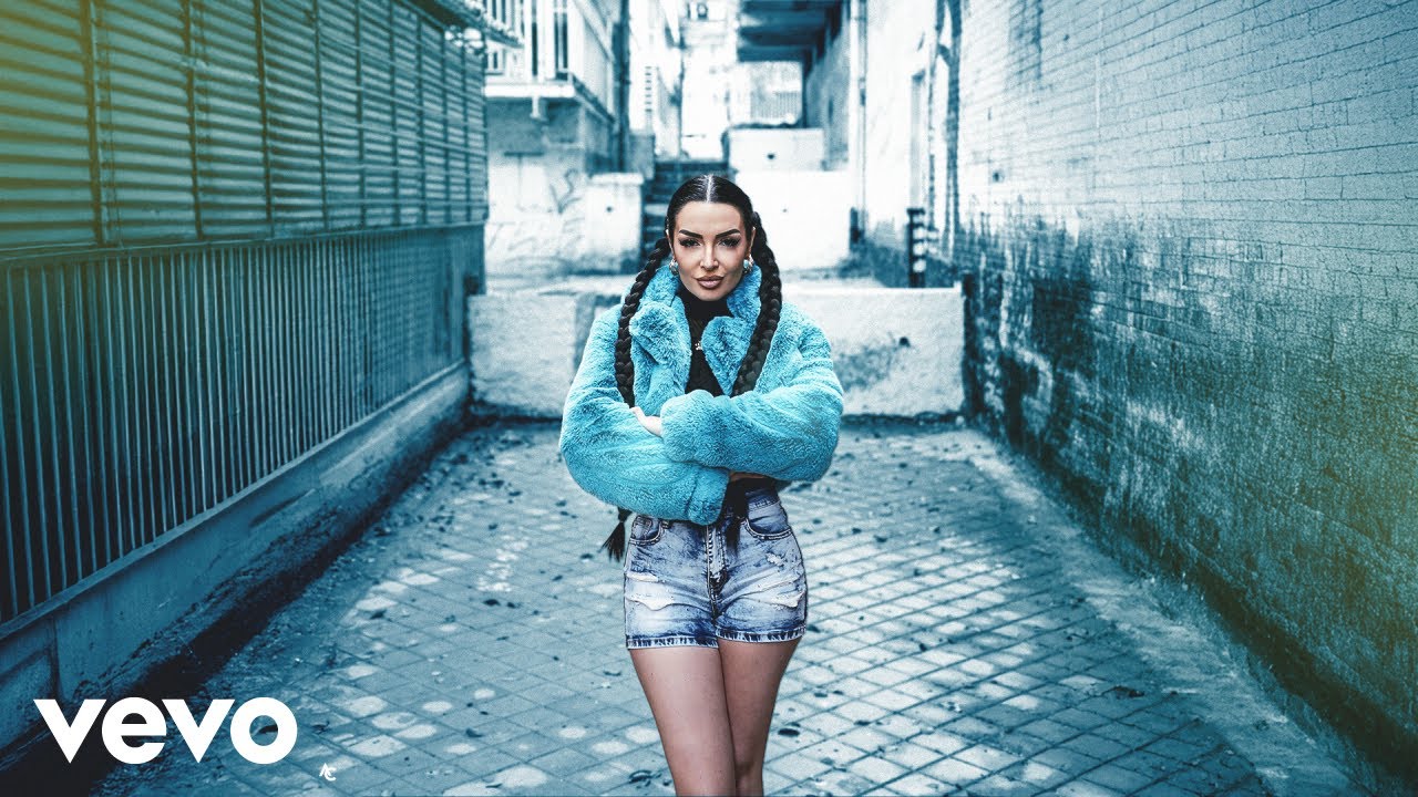 Elena Vargas - Lío Lío