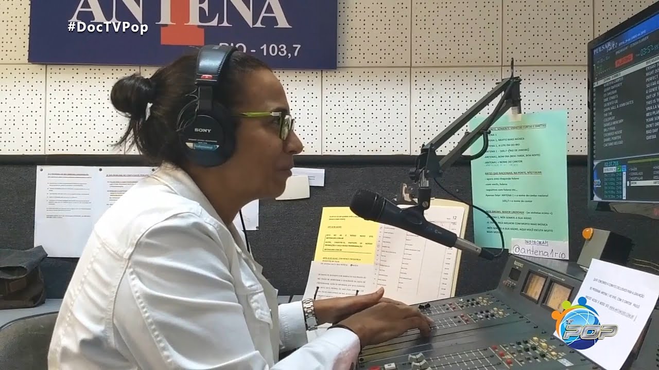 Documentário - as transformações do rádio com  internet