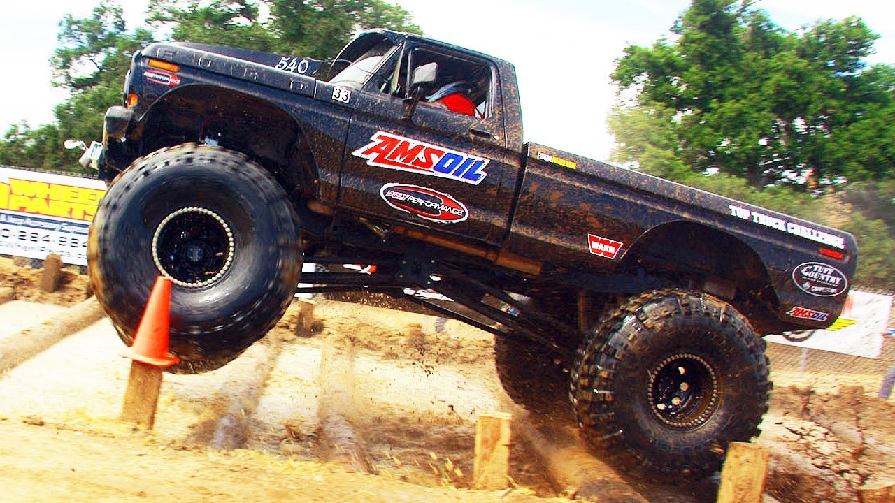 Frame Twister and Mud Pit! - Top Truck Challenge 2013