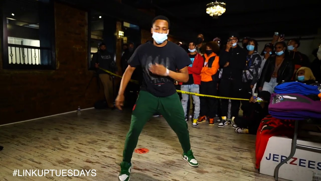 #LinkupTuesdays Swizlle Vs Goku