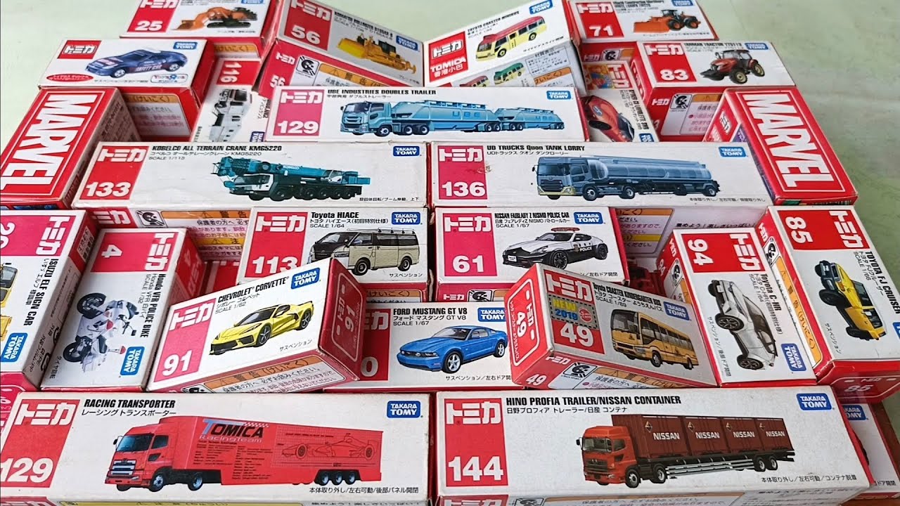 トミカミニカーが箱に盛り沢山！収納するよ☆ {トミカのベストコレクションを動画でまとめました... 