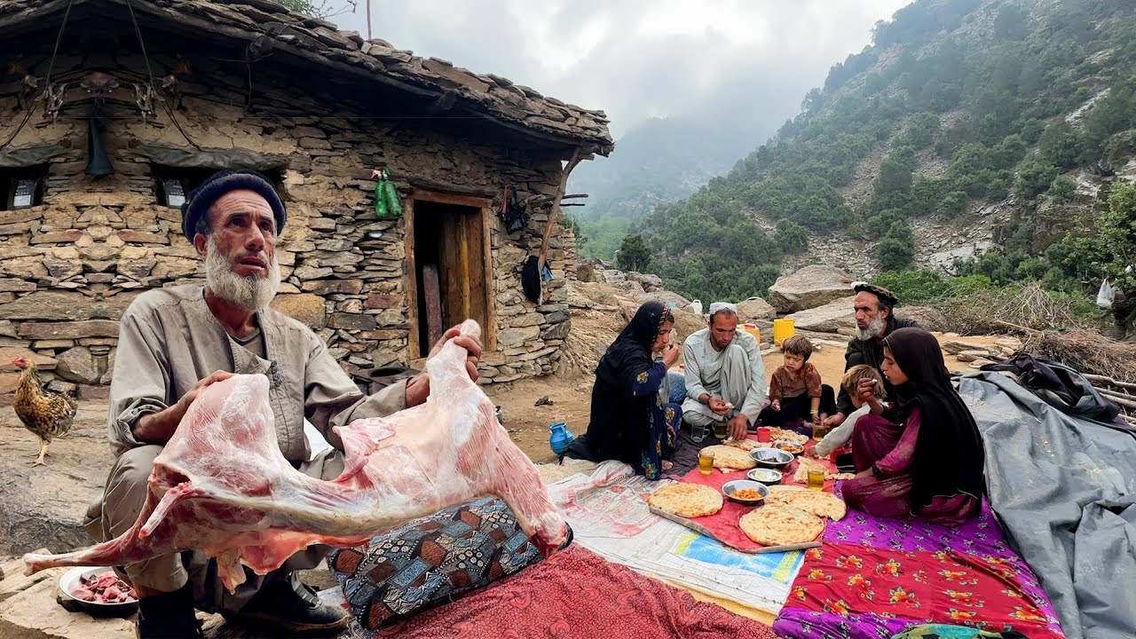 Unseen Life at Top of the Coldest Mountain 🏔️ | A Hidden Culture & Cooking Village Style Food 🏡❤️ 