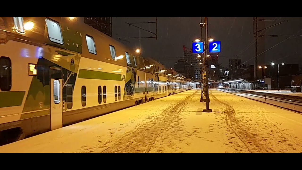Night train departing Tampere