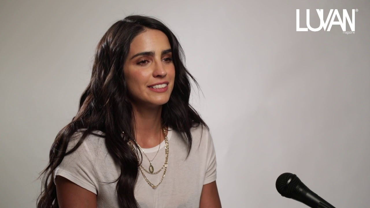 Bárbara de Regil | VERDAD O RETO y entrevista Luvan Magazine