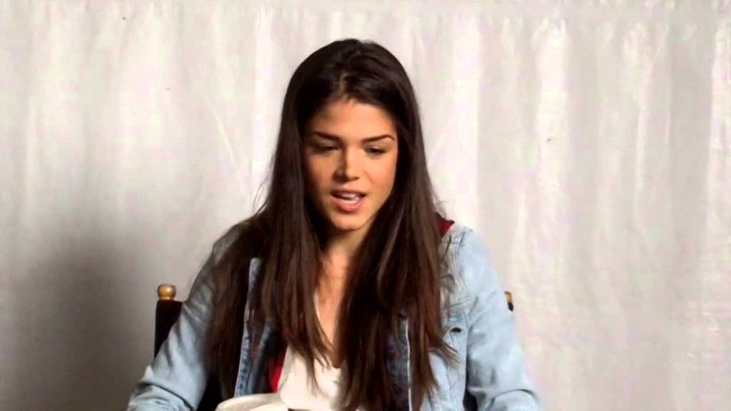 Marie Avgeropoulos Previews The 100