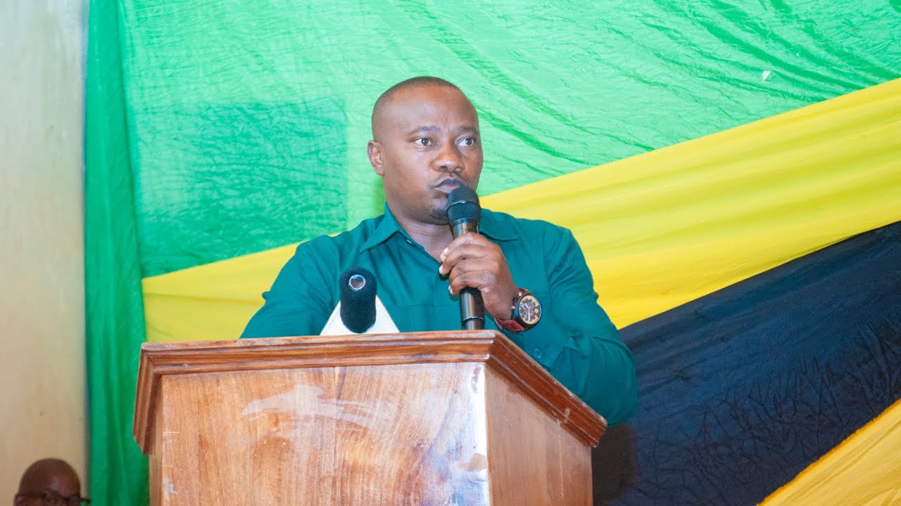 Wise Mgina, amesisitiza umuhimu wa nidhamu ya urejeshaji wa mikopo kwa wakati.