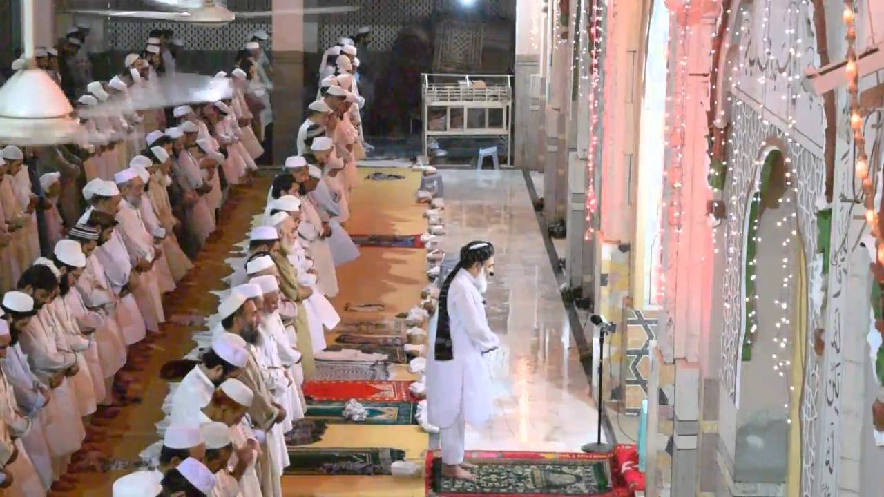Qari Fayyaz Ur Rehman Madni Masjid Ramzan 2014