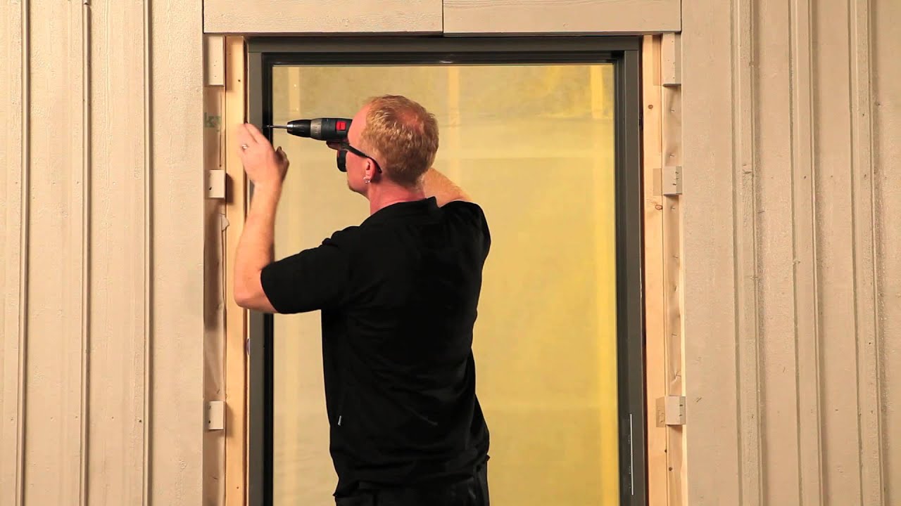 Montage av ytterdörr med Kartro - Adjufix